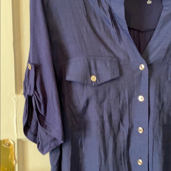 👚GORGEOUS Navy Blouse👚2X NWT - Picture 4 of 7
